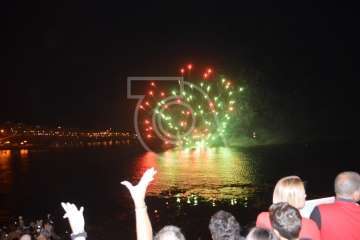 Espectáculo pirotécnico de Melenara (Foto Francisco Javier Santana y TA)